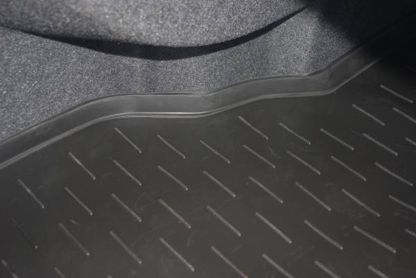 Резиновый коврик в багажник Ford Mondeo 5 (Форд Мондео 5)с бортиком
